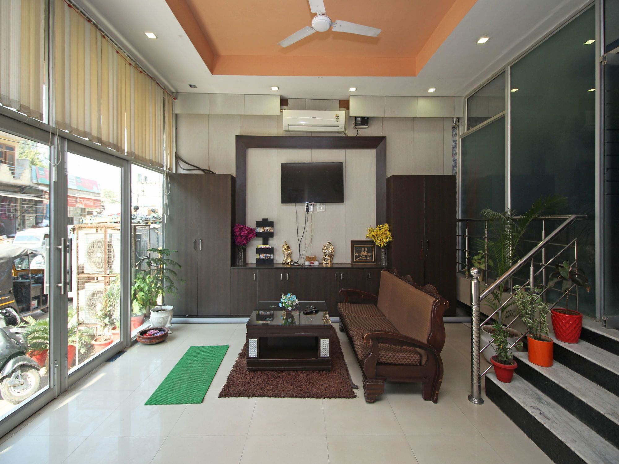 Oyo 576 Hotel Shree Kanta Residency Gurgaon Eksteriør bilde